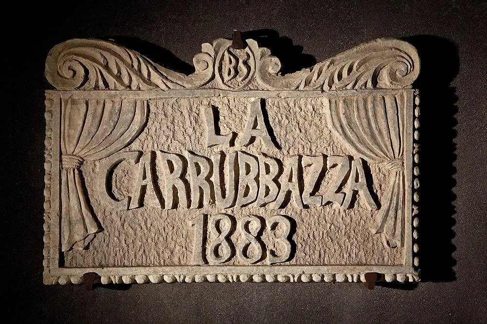 Отель Casa La Carrubbazza Сан-Грегорио-ди-Катания